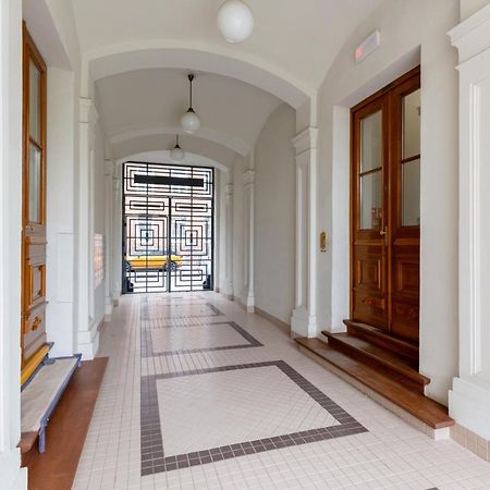 Lux Golden Apartment Praga Kepna By Renters Prestige Warsaw Exterior photo